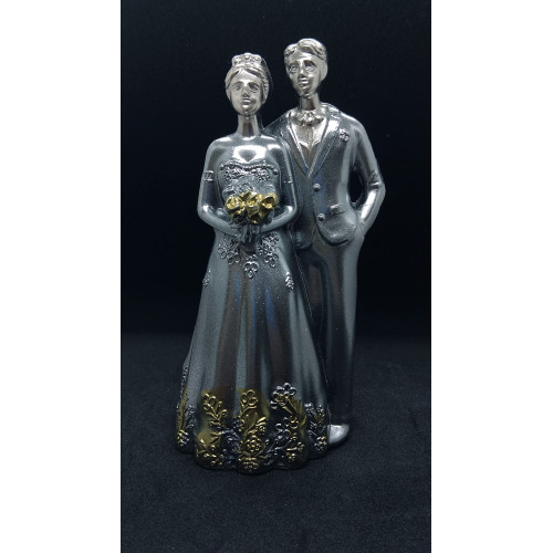 Elegant Couple Showpiece Statue Elegant Couple Showpiece Statue